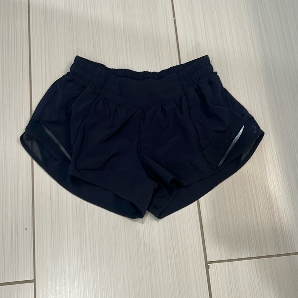 Lululemon hotty hot shorts navy